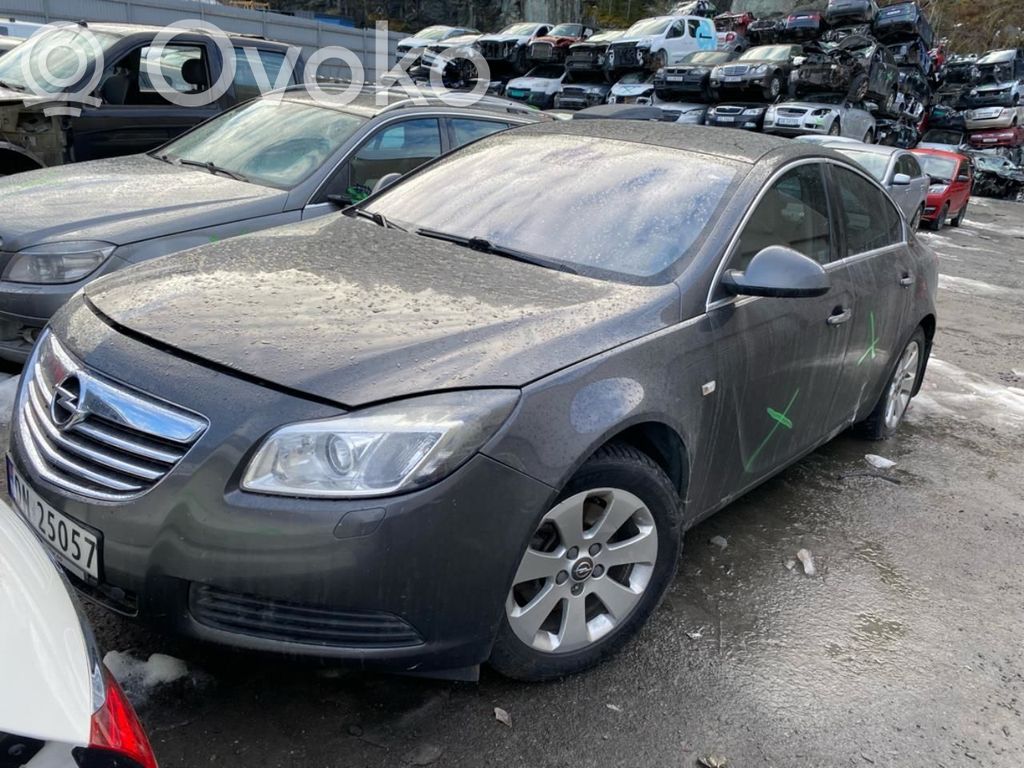 Insignia A Insignia  95519873
