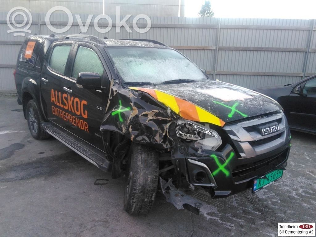D-Max D-Max  897526407