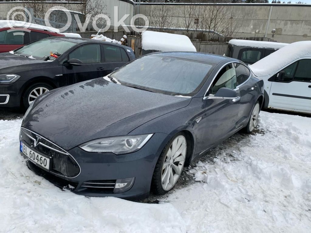 Model S Tesla Model S