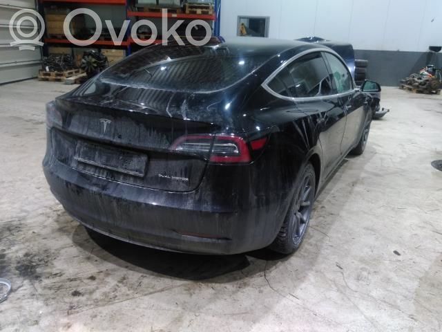Model 3 Tesla Model 3  108954300E