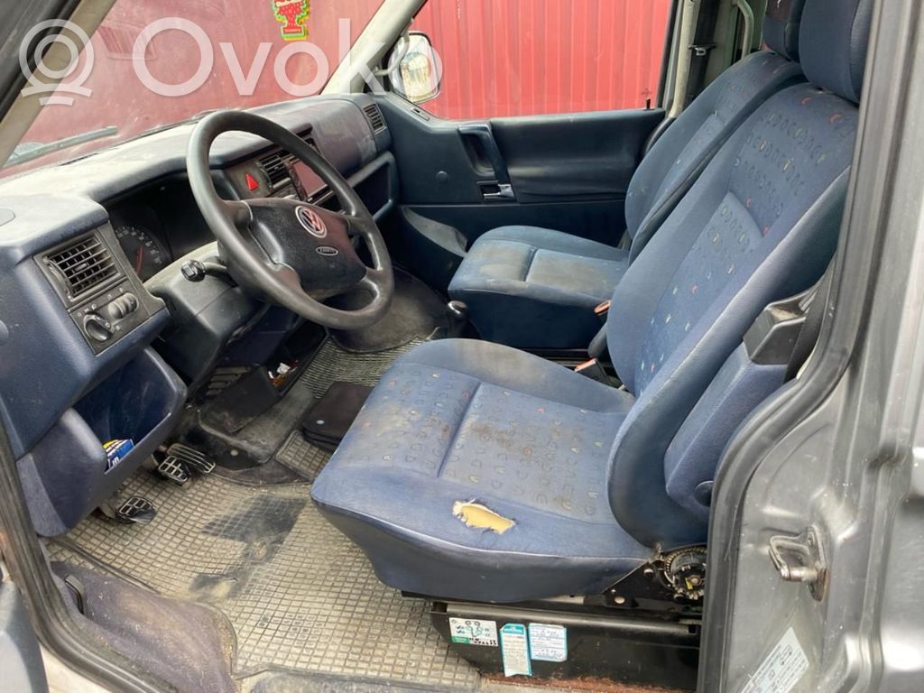 Transporter - Caravelle T4 Transporter/Caravelle  076145100A