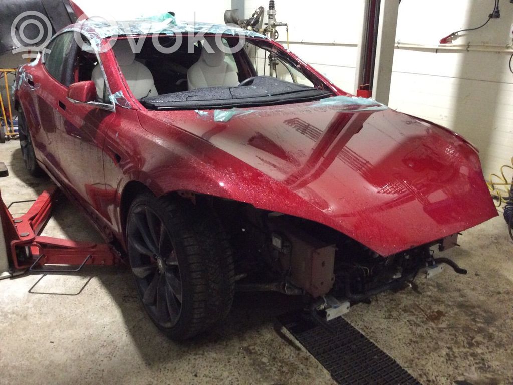 Model S Tesla Model S  600701200K