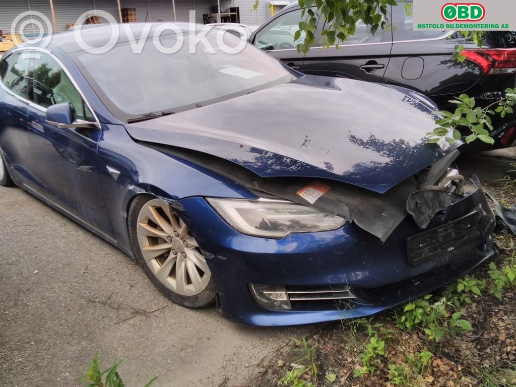 Model S Tesla Model S