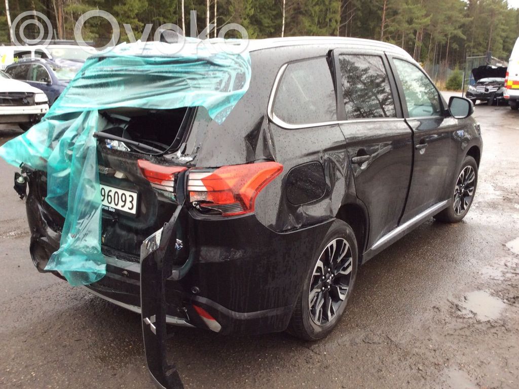 Outlander Outlander  8780A016