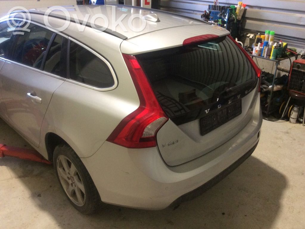 V60 V60, V60 Cross Country  36001113