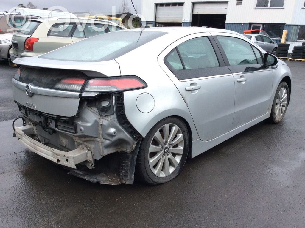 Ampera Ampera  22752655