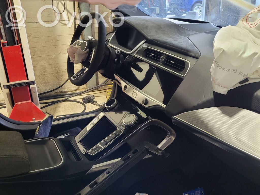I-Pace I-Pace  T4K5761