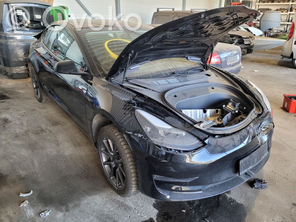 Model 3 Tesla Model 3  156745400B