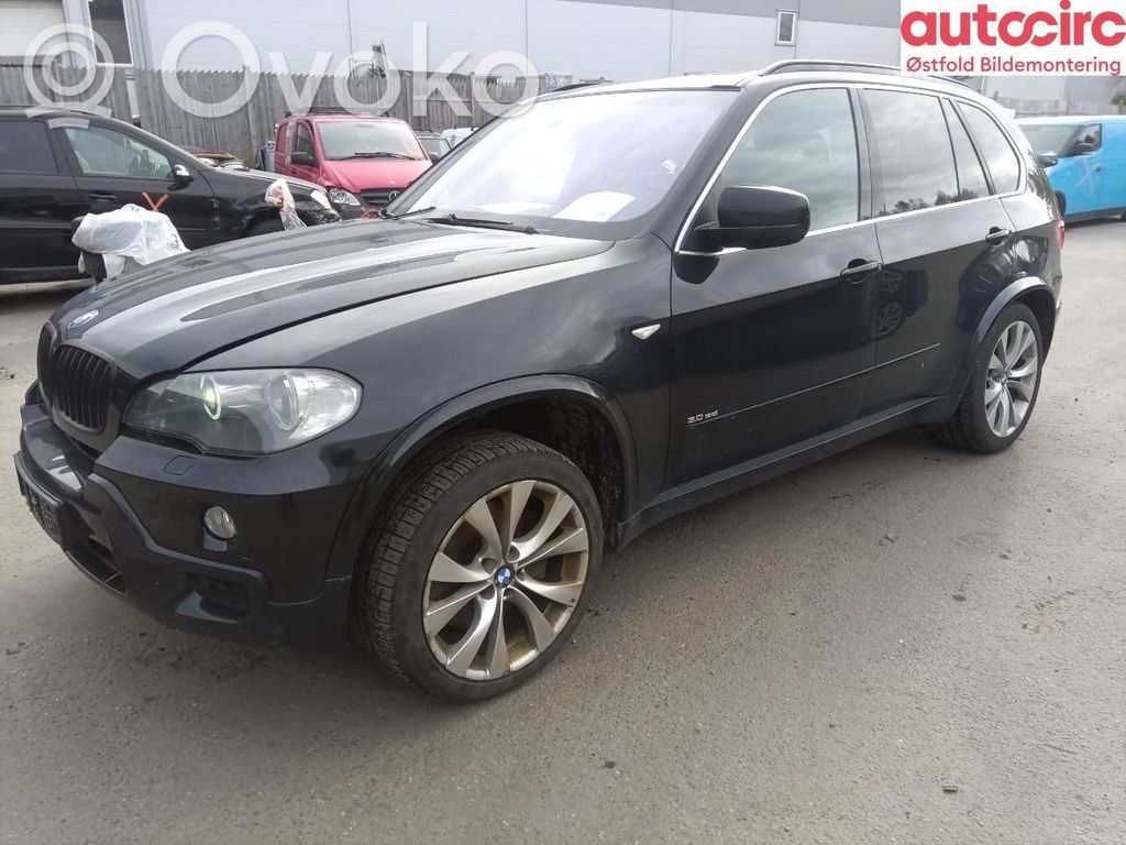 X5 E70 X5  84109231093