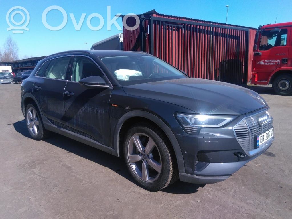 e-tron e-tron