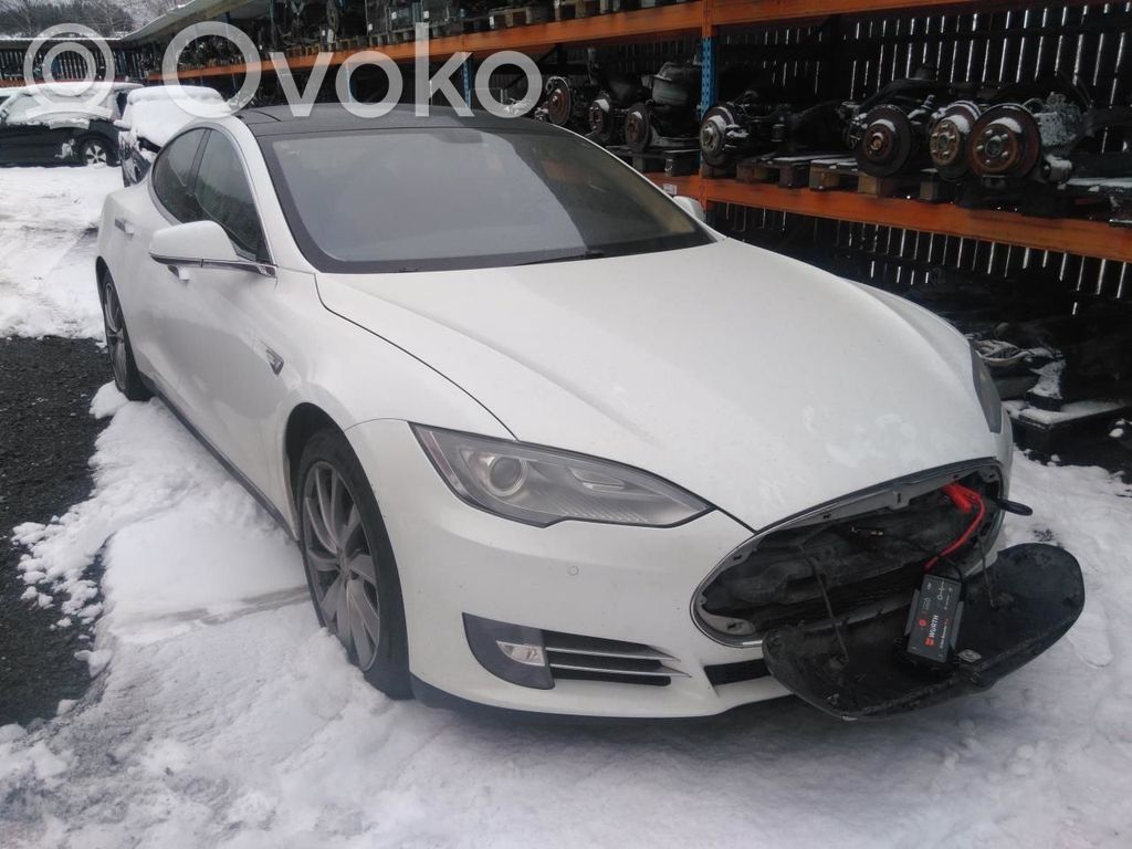 Model S Tesla Model S