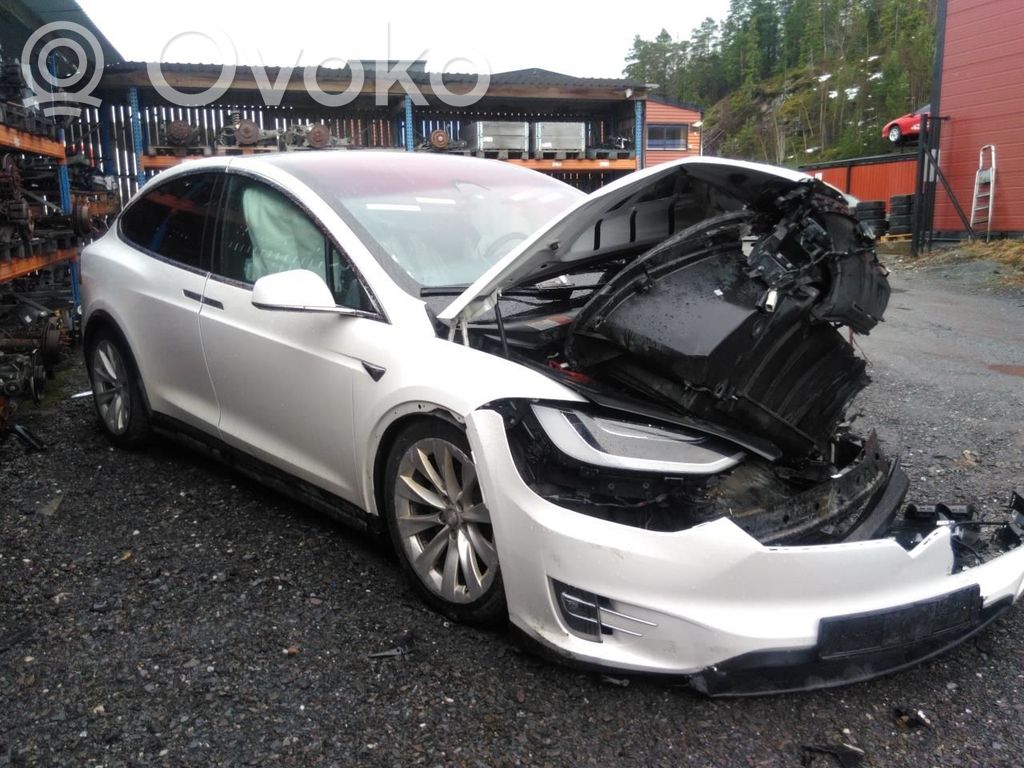 Model X Tesla Model X