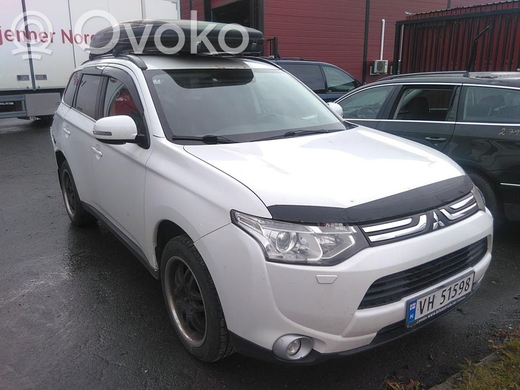 Outlander Outlander  5700B671