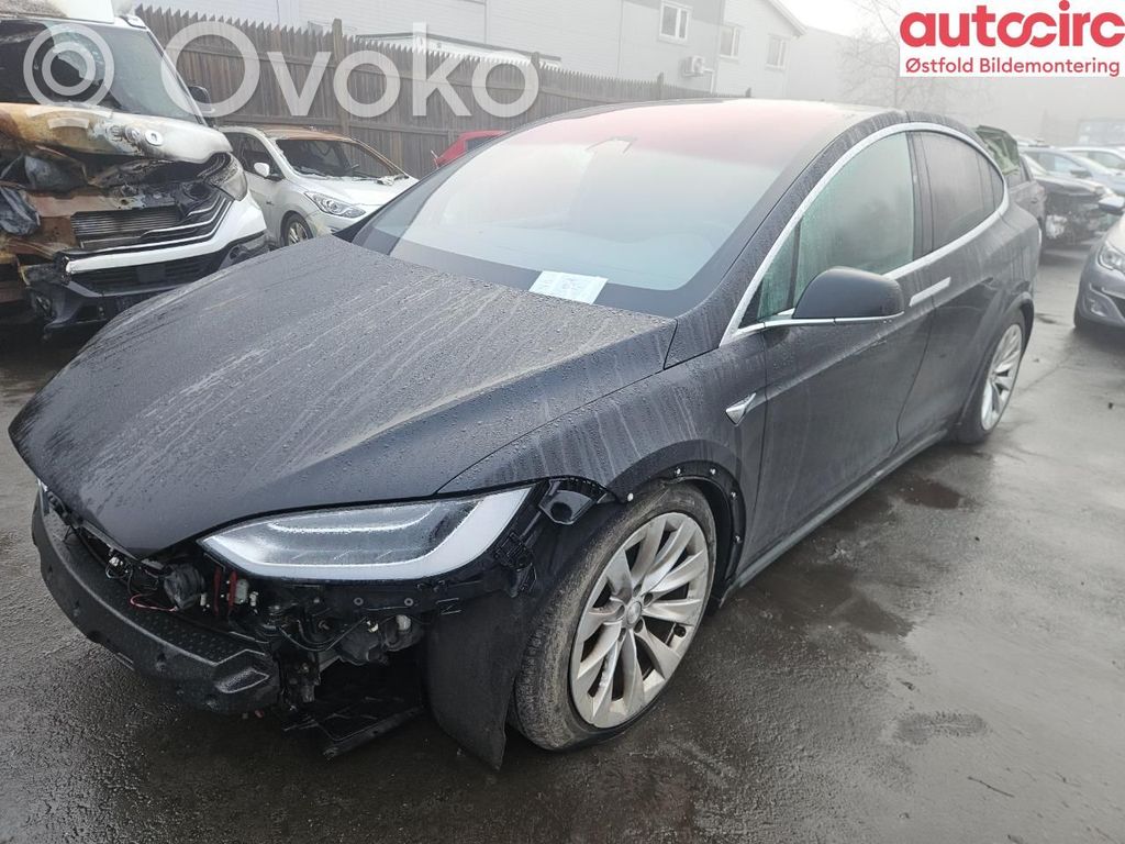 Model X Tesla Model X  103433500B