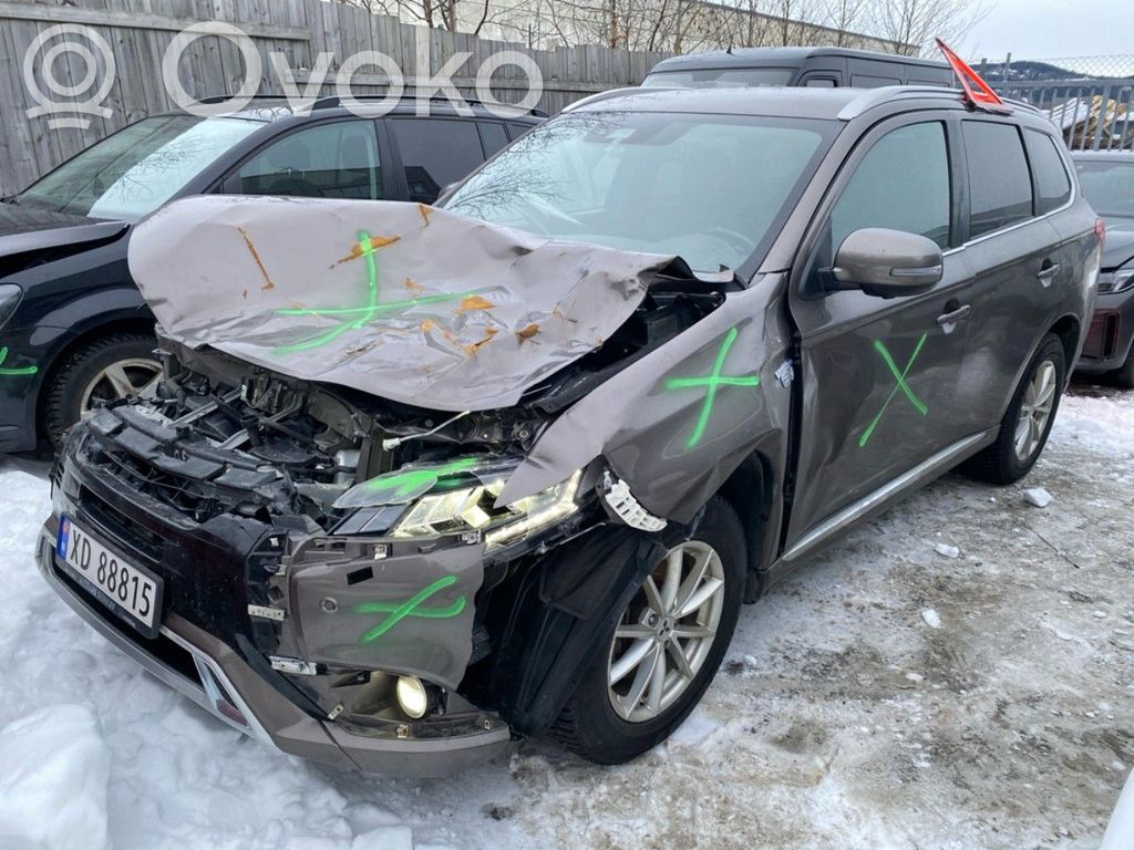Outlander Outlander  2700A404
