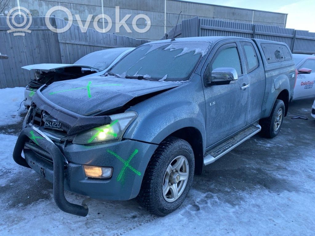 D-Max D-Max  8982290711
