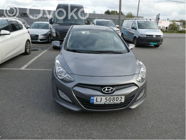 i30 i30  66400A5000