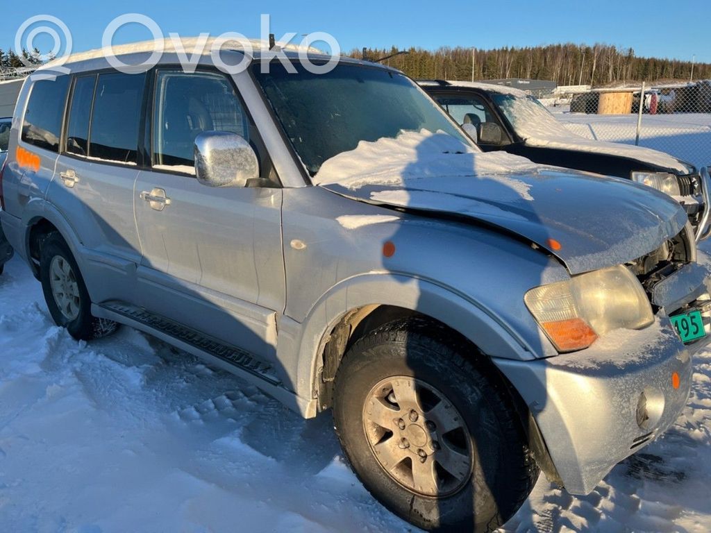 Pajero Pajero  MR329530
