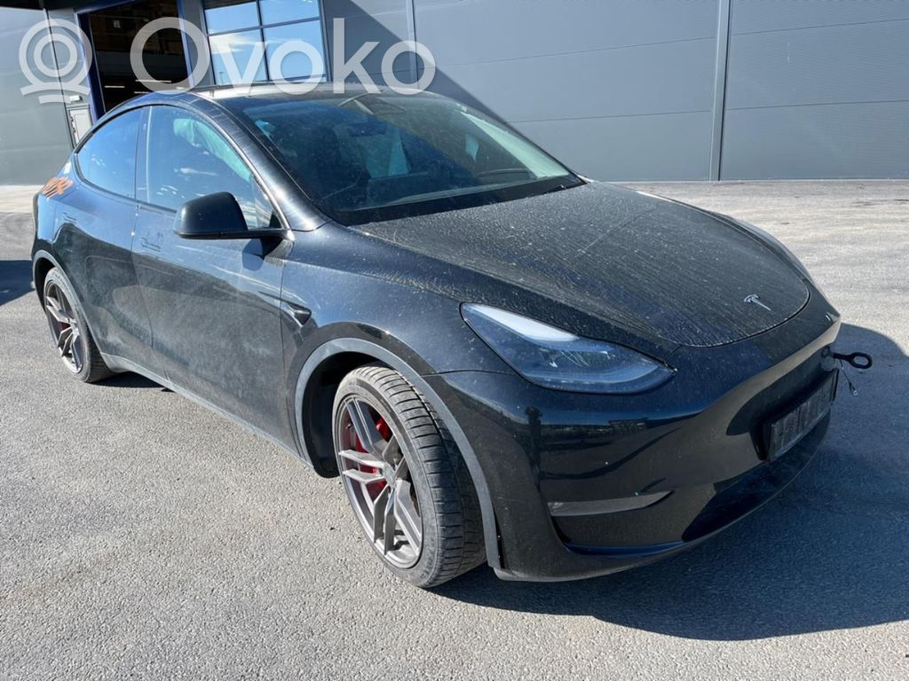 Model Y Tesla Model Y  1666000DEB