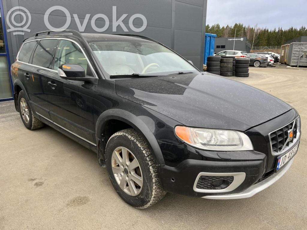 XC70 XC70  36051772