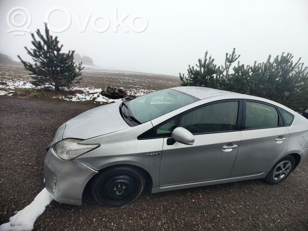Prius (XW30) Prius  8946547080