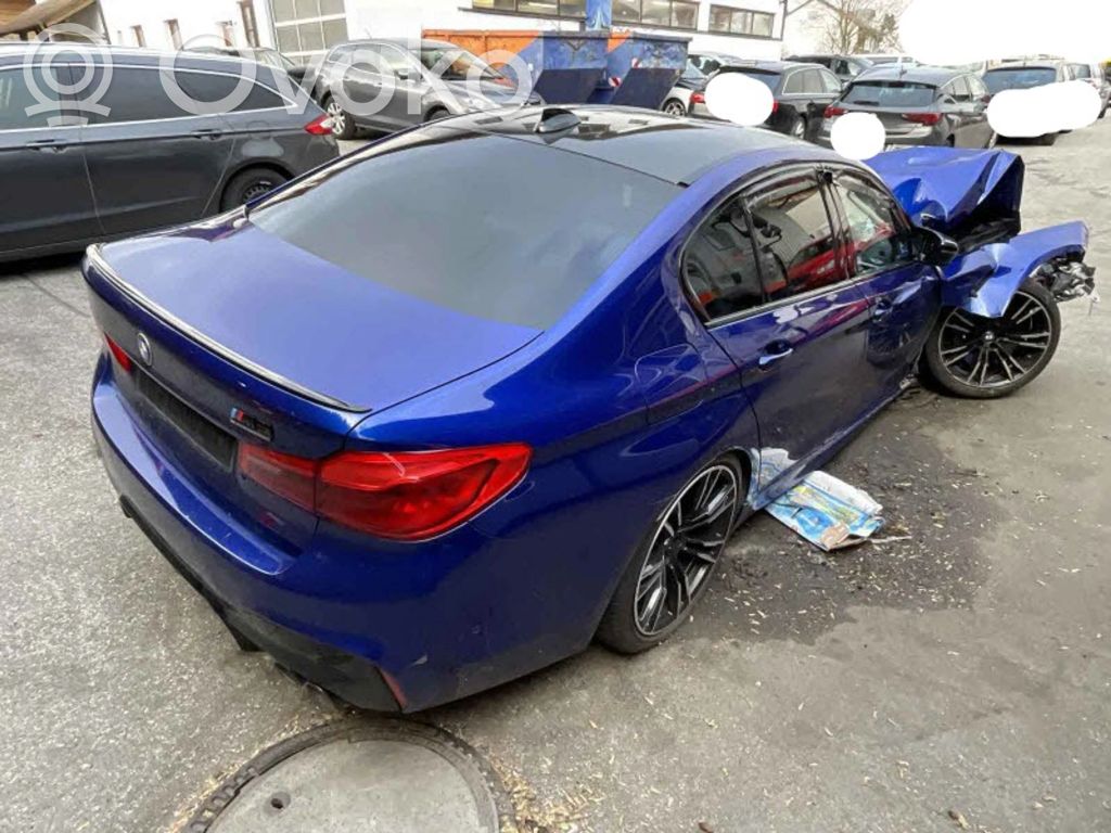 M5 F90 Series 5  6896420