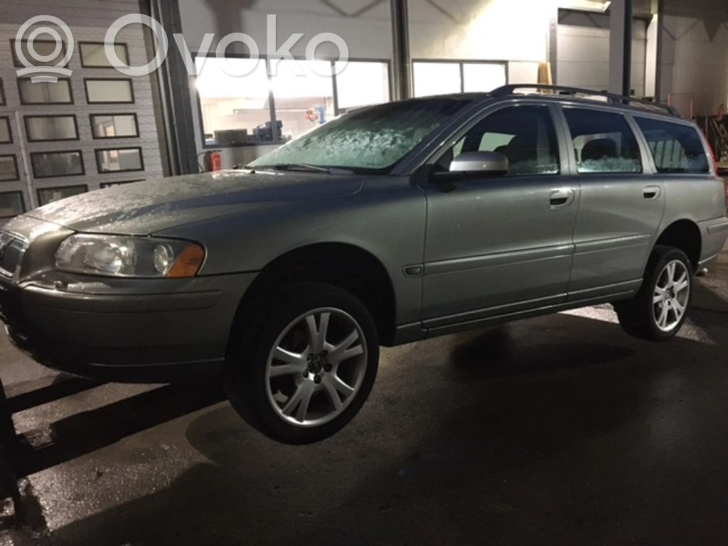 V70 S70, V70, V70 XC  39985794