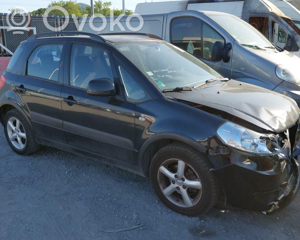 SX4 SX4 S-Cross  6800380810