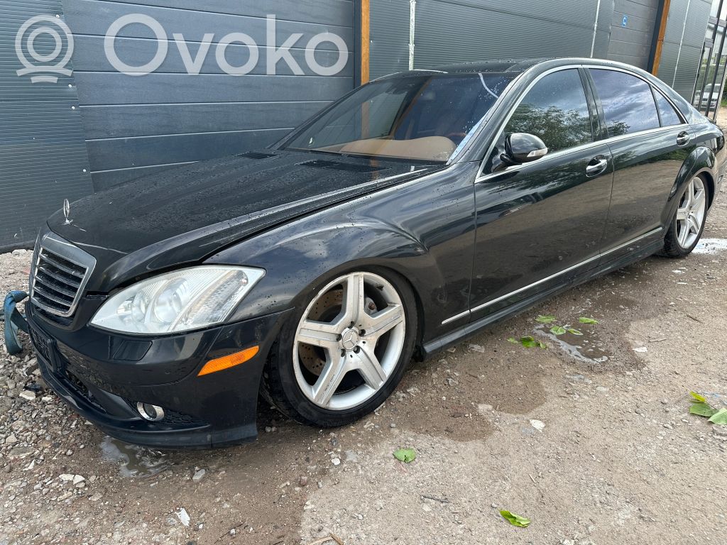 S W221 S-class, AMG (W126, W140, W220, W221, W222)  2218206