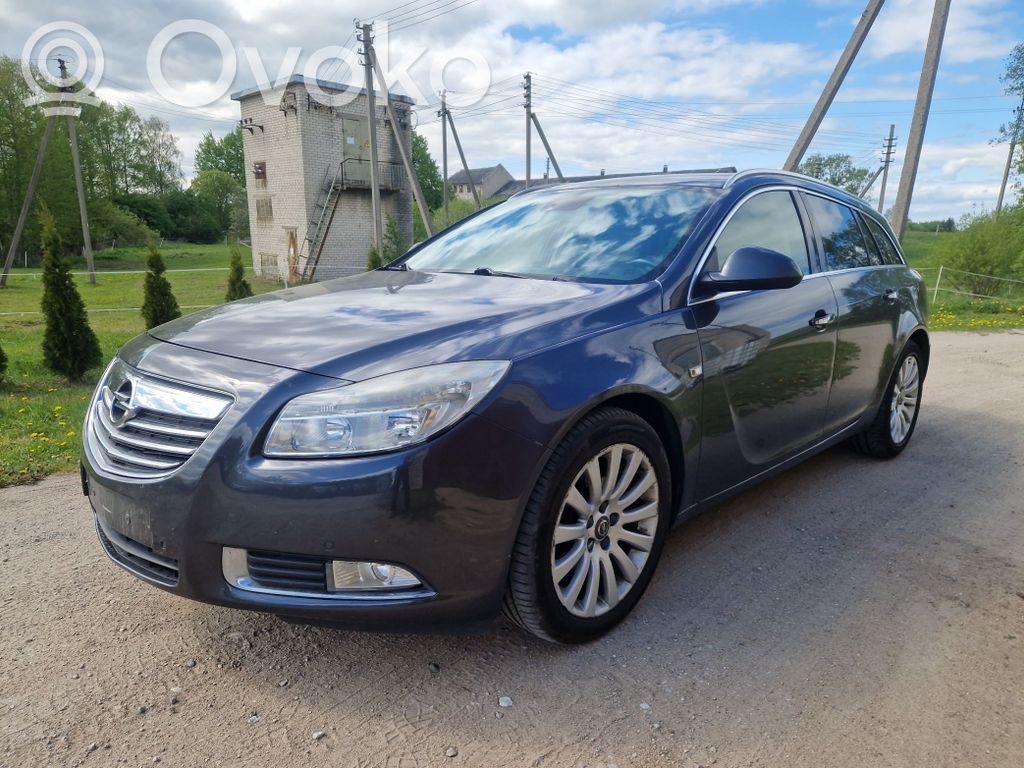 Insignia A Insignia  609928911D