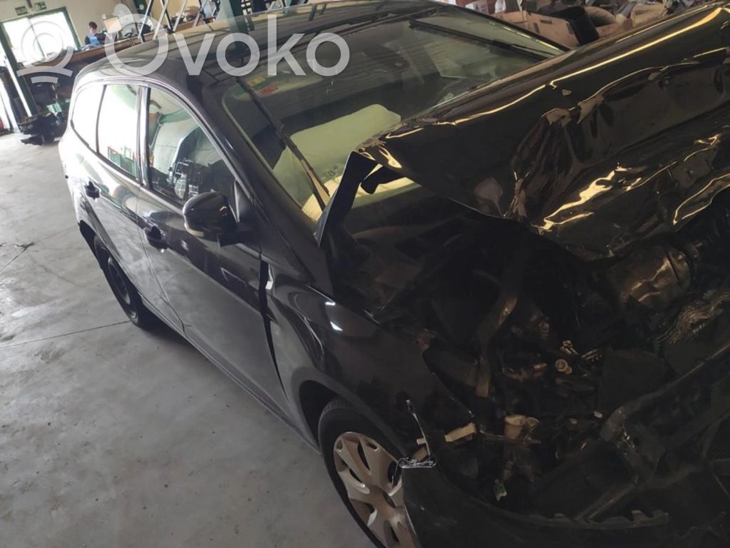Focus Focus  BV6112A650EDB