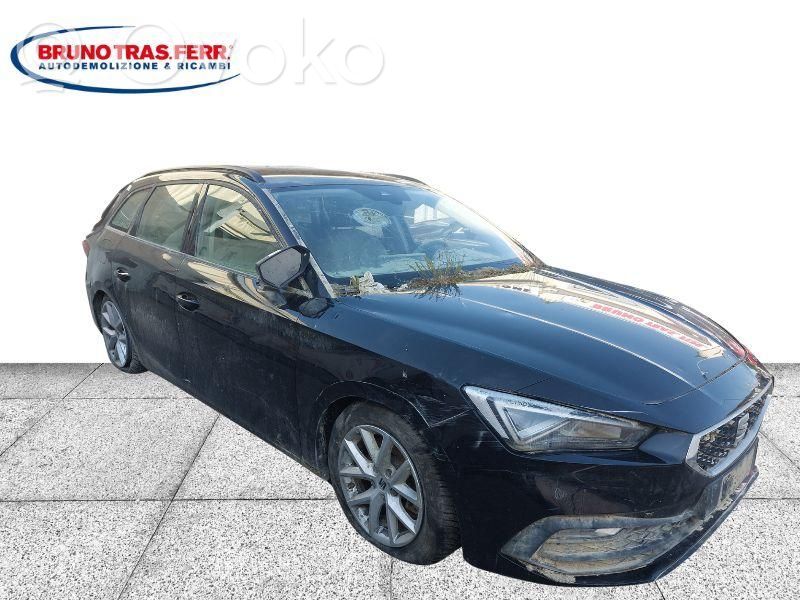 Leon IV Leon  5WA915331
