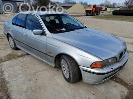 5 E39 Series 5  61138370641