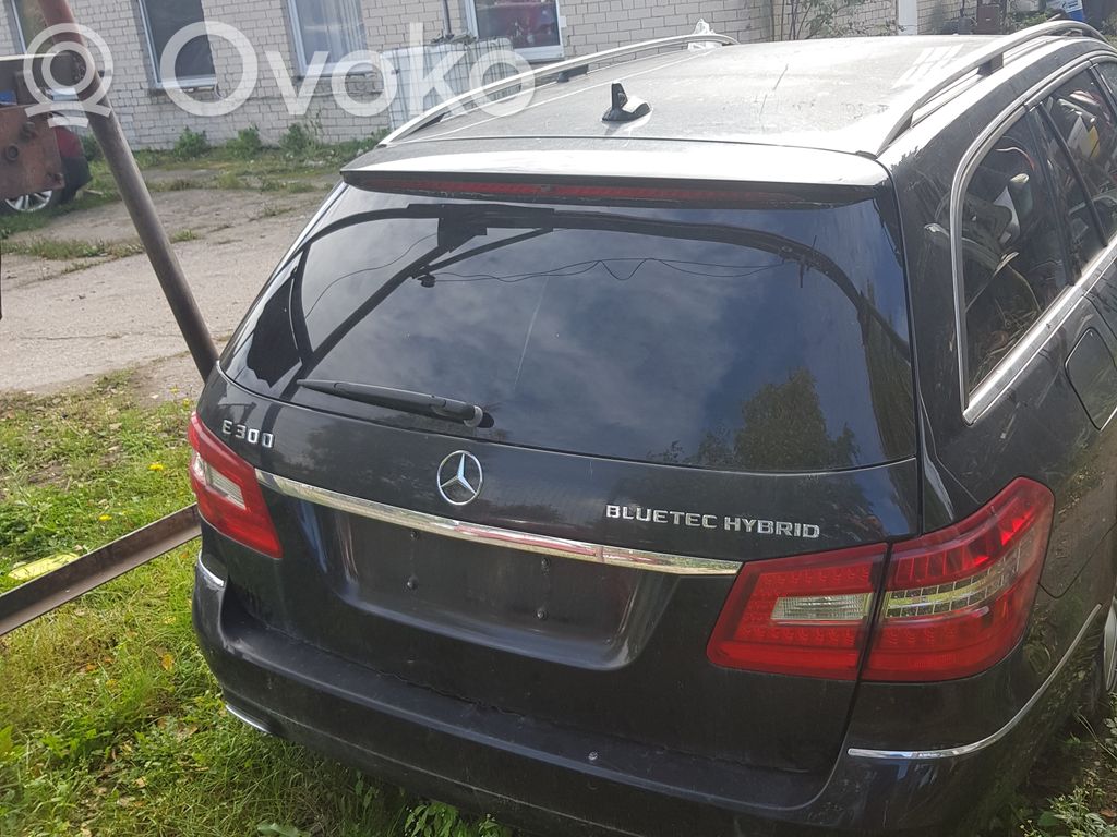 E W212 E-class, AMG (W124, W210, W211, W212, W213, C207, W238)  2128203642