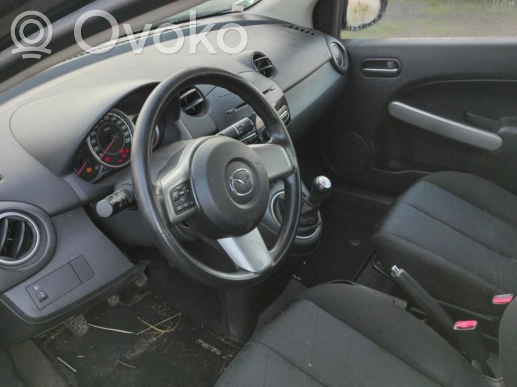 2 2  D65166CS0