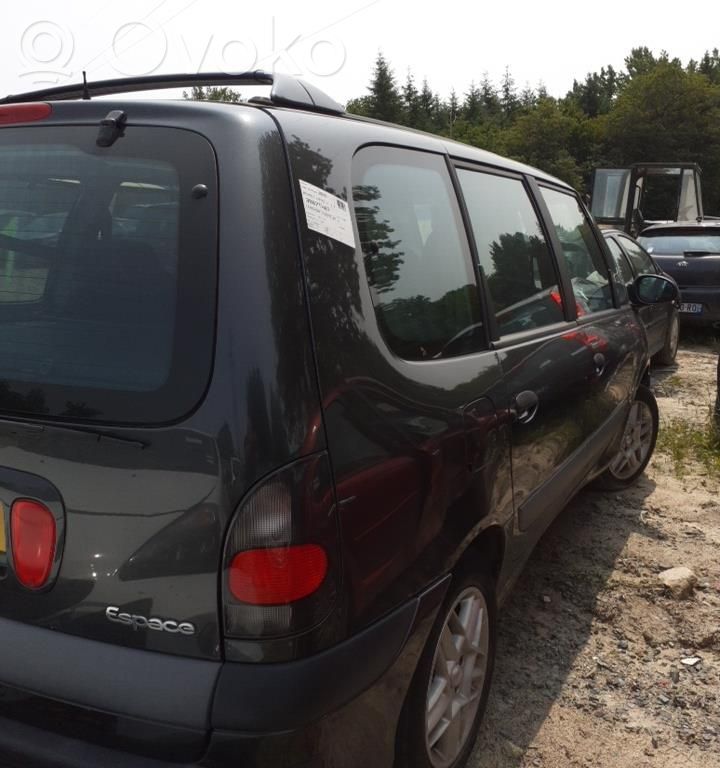 Espace III Espace  6025313511