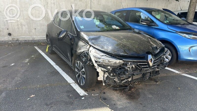 Clio V Clio  681009207R