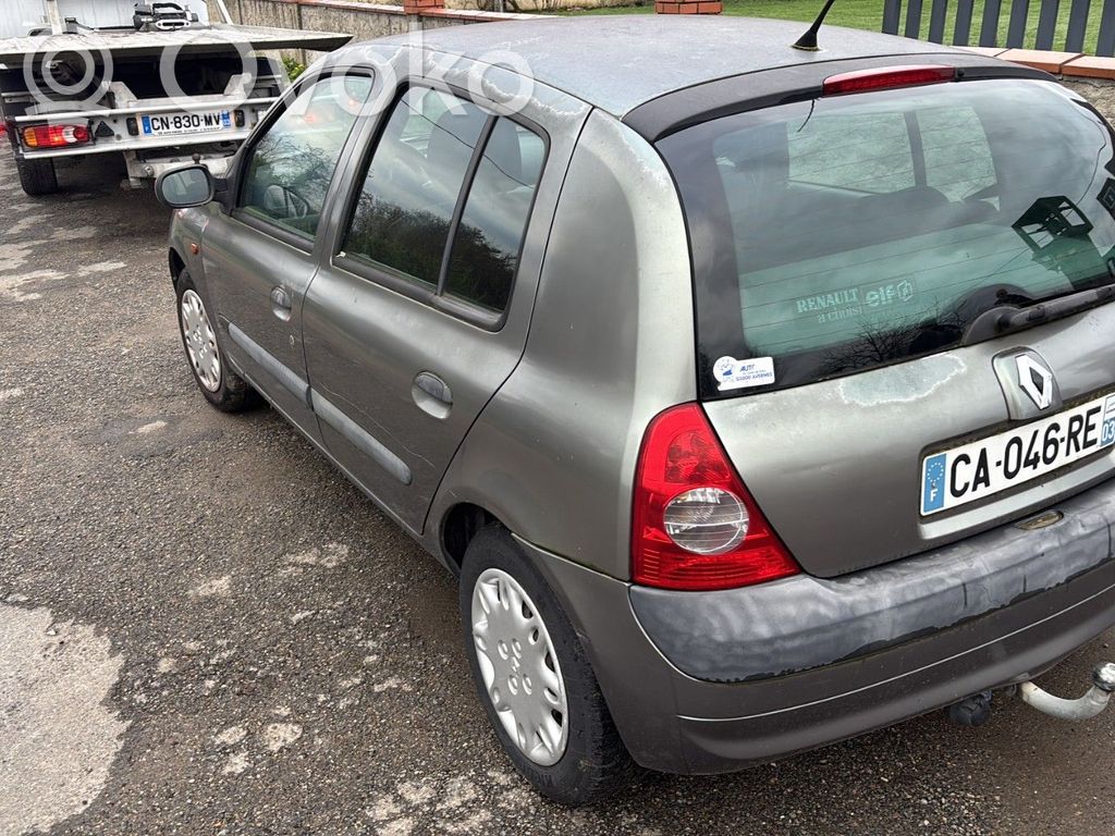 Clio II Clio  7701066906