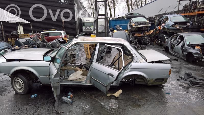 3 E30 Series 3  34511157397