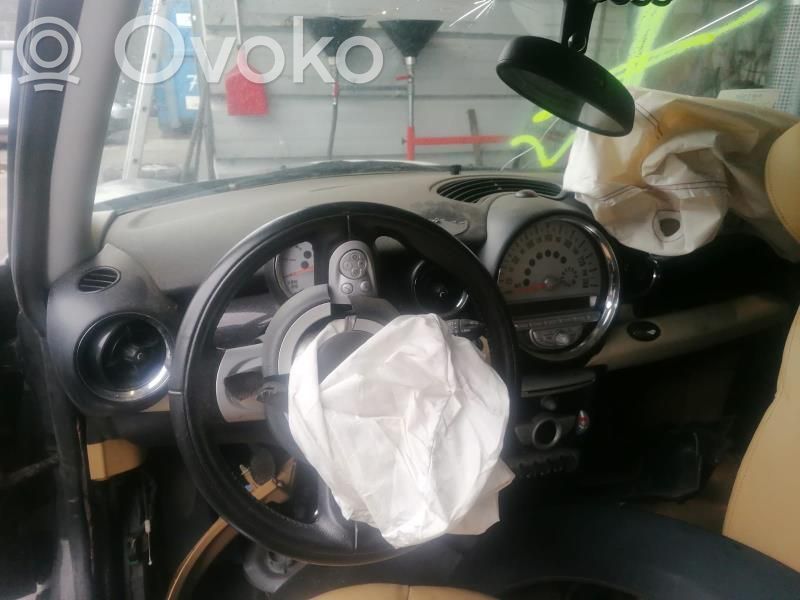 One - Cooper R56 One/Cooper R56  13537528176