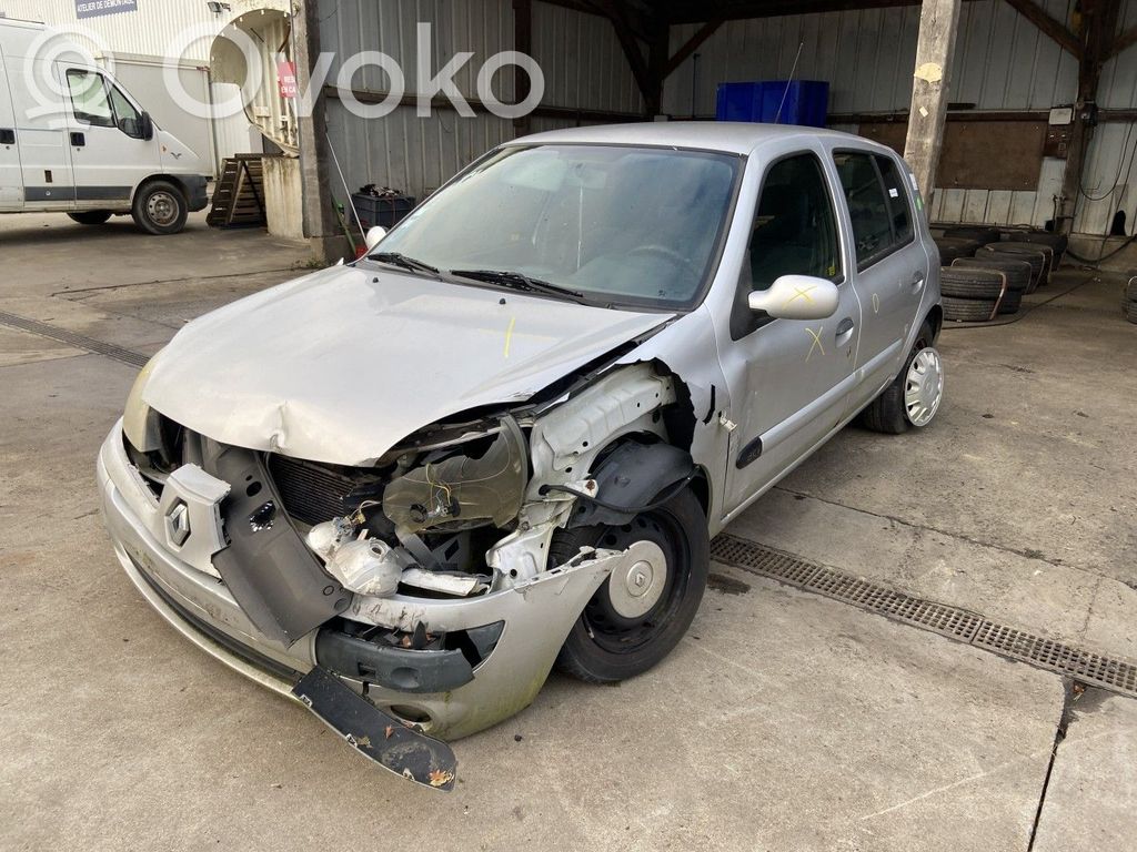 Clio II Clio  8200085582