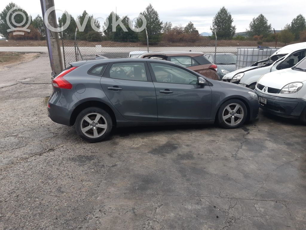 V40 S40, V40  619946000