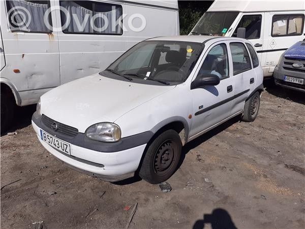 Corsa B Corsa  446221