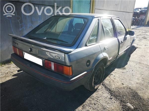 Escort Escort  E6FZ18125