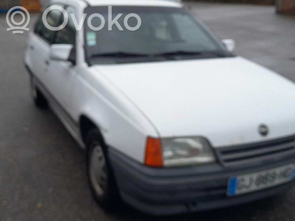 Kadett E Kadett  93184533