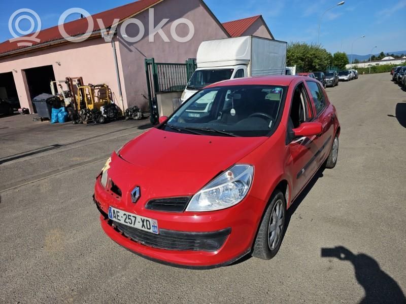 Clio III Clio  7751479112