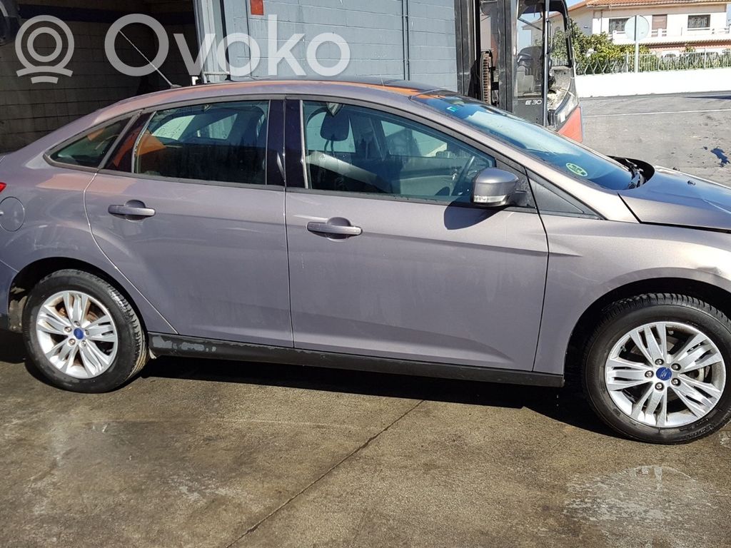 Focus Focus  3M513F880AE
