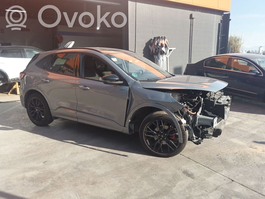 Kuga III Kuga  2644001