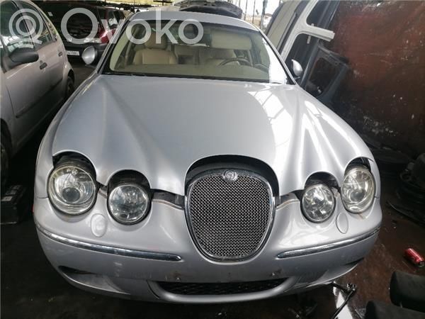 S-Type S-Type  2R8310E889AJ