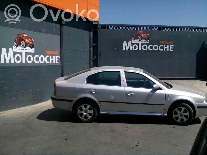 Octavia Mk1 (1U) Octavia  3B0837207G